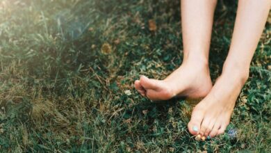 Cold Hands, High Stress? How Earthing Could Help Your Circulation